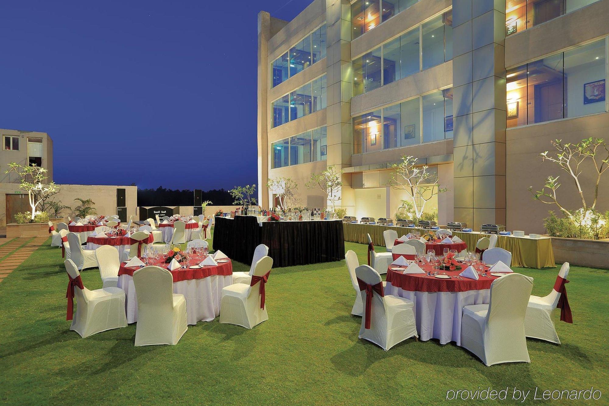 Yashail Hotel Haridwār Exteriör bild