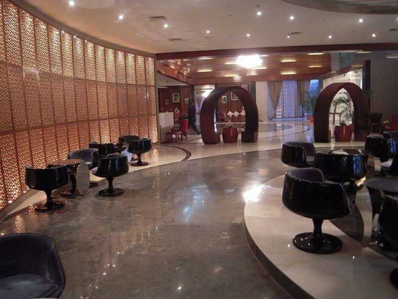 Yashail Hotel Haridwār Exteriör bild