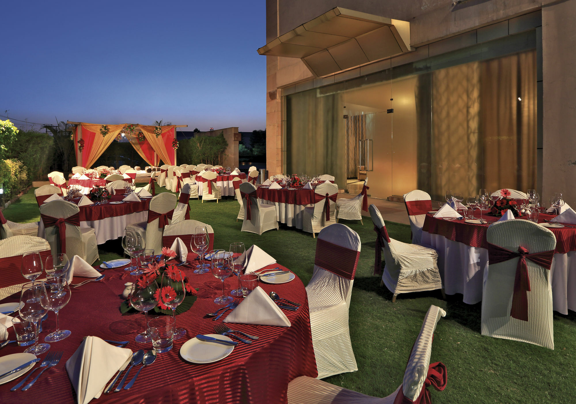Yashail Hotel Haridwār Exteriör bild